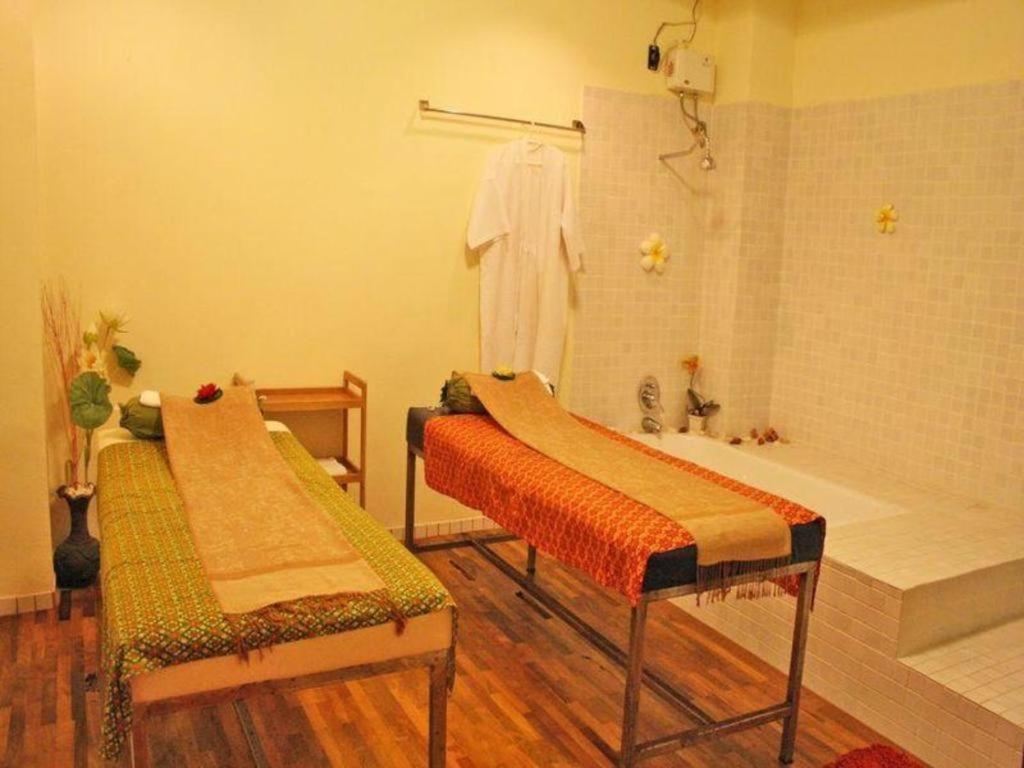 Sarita Cha Let And Spa Jomtien Beach Buitenkant foto