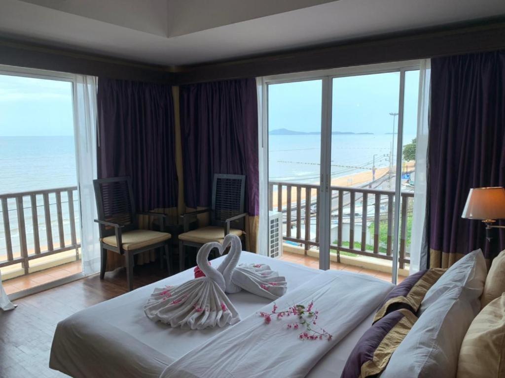 Sarita Cha Let And Spa Jomtien Beach Buitenkant foto